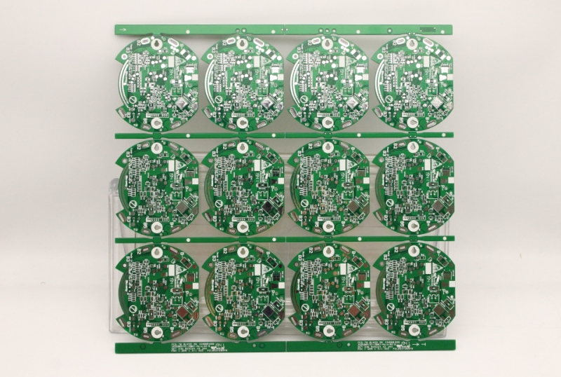 PCB板為什么大部分是綠色的?